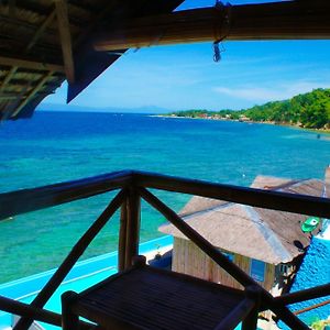 Mlk Bamboo Beachhouse Hotel Alegria  Exterior photo