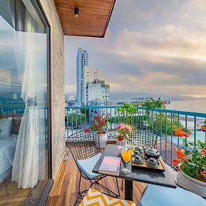 Cani Beach House Aparthotel Danang Exterior photo