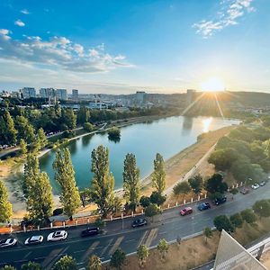 Koloseo Residence 12Th Floor Lake View Free Parking Bratislava Exterior photo