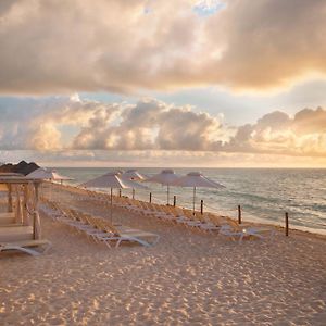 Wyndham Grand Cancun All Inclusive Resort & Villas Cancún Exterior photo