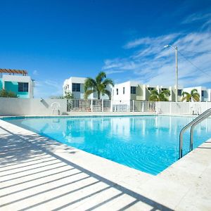 Modern Beach Walk At Puerto Bahia #30 Villa Rincon Exterior photo