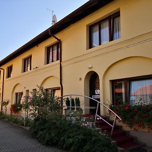 Grand Bells Bed And Breakfast Zagreb Exterior photo