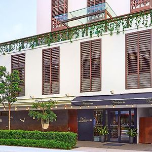 Nostalgia Hotel Singapur Exterior photo