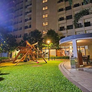 Sm Spring Residences Tower 2 Condominium Bicutan Paranaque Cozy Condo Manila Exterior photo