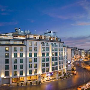 Radisson Blu Hotel Istanbul Pera Exterior photo