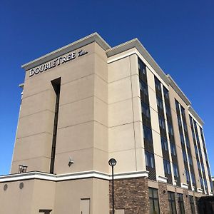 Hotel Doubletree By Hilton Kitchener Exterior photo