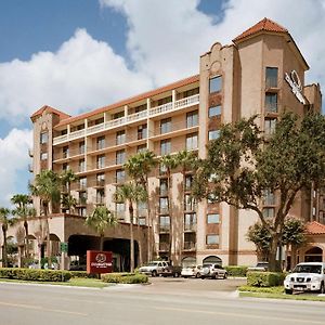 Doubletree By Hilton Mcallen Exterior photo