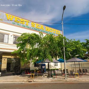 Hotel Khach San Bien Tay Hà Tiên Exterior photo