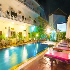 Blossoming Romduol Boutique Hotel Siem Reap Exterior photo