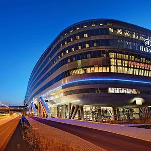Hilton Frankfurt Airport Hotel Франкфурт на Майн Exterior photo