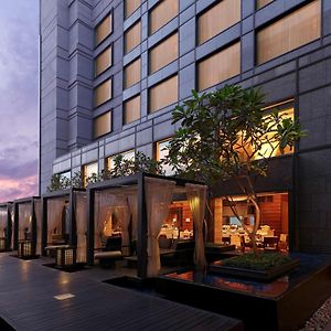 Hotel Hilton Chennai Exterior photo