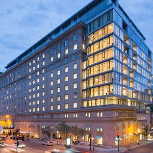 Hotel The Ritz-Carlton Montréal Exterior photo