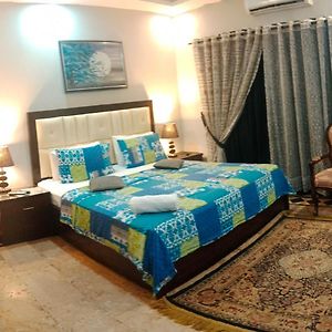 Seaview Lodge Guest House Karachi Room photo
