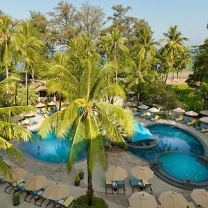 Patong Holiday Inn Resort Phuket, An Ihg Hotel Exterior photo
