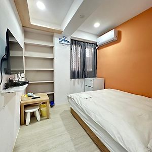 Appartement Funsong逢甲 à Taichung Exterior photo