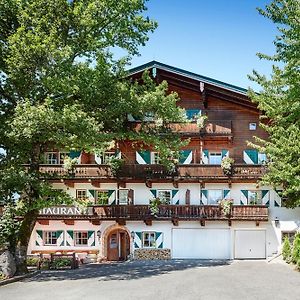 Landsitz Römerhof - Hotel Apartments Kitzbühel Exterior photo