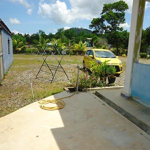 D'Pinggir Guest Room Kuala Tahan Exterior photo