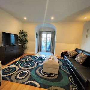 Modern Townhome,Boston Vacation,2 Bath,Pkg,Deck Brookline Exterior photo