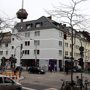 Weltempfanger Backpacker Hostel Cologne Exterior photo