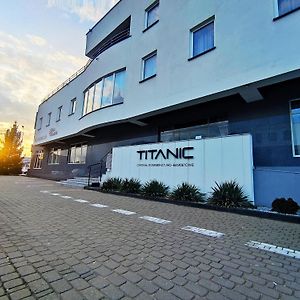 Titanic Białystok Exterior photo