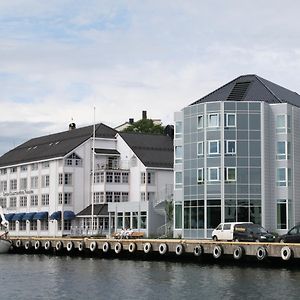 Clarion Hotel Tyholmen Arendal Exterior photo