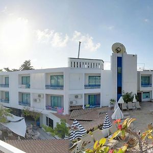 Nereus Hotel By Imh Europe Travel And Tours Paphos Exterior photo