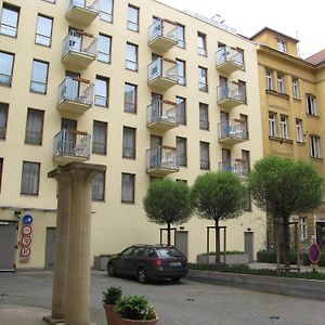 Aparthotel Austria Suites Praag Exterior photo