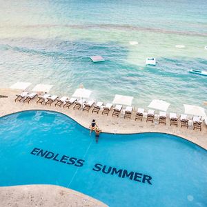 Grand Cayman Marriott Resort George Town Exterior photo