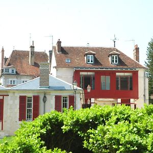 La Maison Des Randonneurs Auxerre Exterior photo