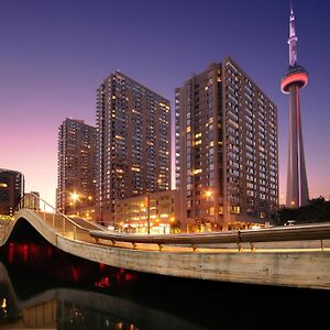 Radisson Blu Toronto Downtown Hotel Exterior photo