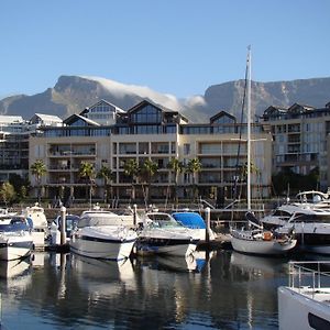 Mountain Marina Luxury Apartments Cape Town Exterior photo