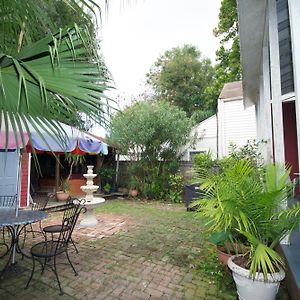 The Burgundy Bed&Breakfast New Orleans Exterior photo