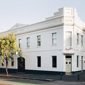 Naughtons Hotel Melbourne Exterior photo