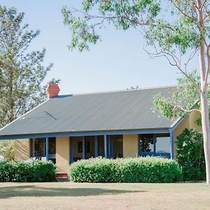 Tranquil Vale Vineyard Luskintyre Exterior photo