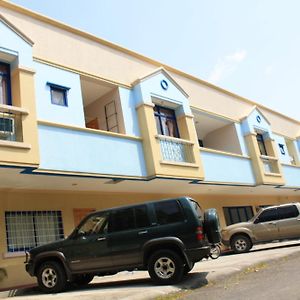 Dumaguete Springs Apartment Dumaguete City Exterior photo