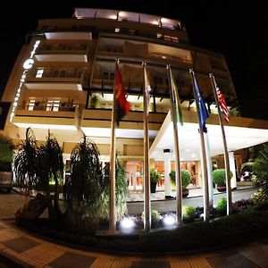 Hotel Continental Luanda Exterior photo