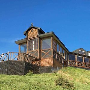 Weskar Lodge Hotel Puerto Natales Exterior photo