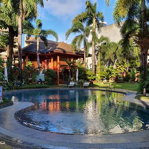 Boracay Tropics Resort Hotel Manoc-Manoc Exterior photo