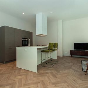 Stayci Serviced Apartments Westeinde The Hague Room photo