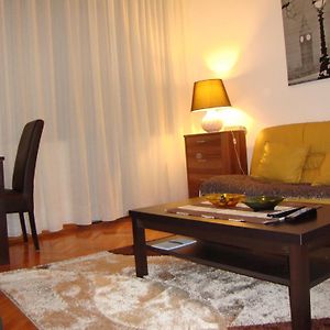 Centre Point Apartment Podgorica Room photo