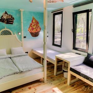 ArkaBarka Floating Hostel Belgrad Room photo