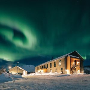 Cahkal Hotel Kilpisjärvi Exterior photo