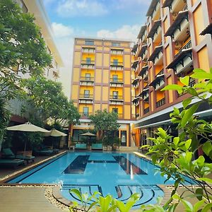 Sokchea Angkor Hotel Siem Reap Exterior photo