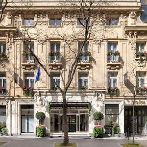 Renaissance Paris Nobel Tour Eiffel Hotel Exterior photo