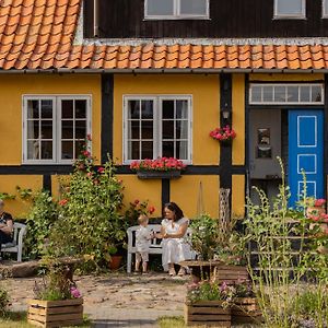 Pension Slægtsgaarden Allinge-Sandvig Exterior photo