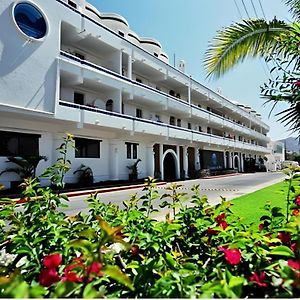 Club Cascadas De Baja Aparthotel Cabo San Lucas Exterior photo