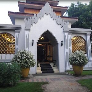 Shwe Yee Pwint Hotel Bagan Exterior photo