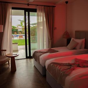 Palmonte Suites Hotel & Spa Girne Exterior photo