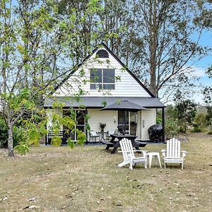 Bracken Ridge Vineyard - The Bonavista - Villa 2 Rothbury Exterior photo