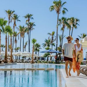 Lordos Beach Hotel & Spa Larnaca Exterior photo